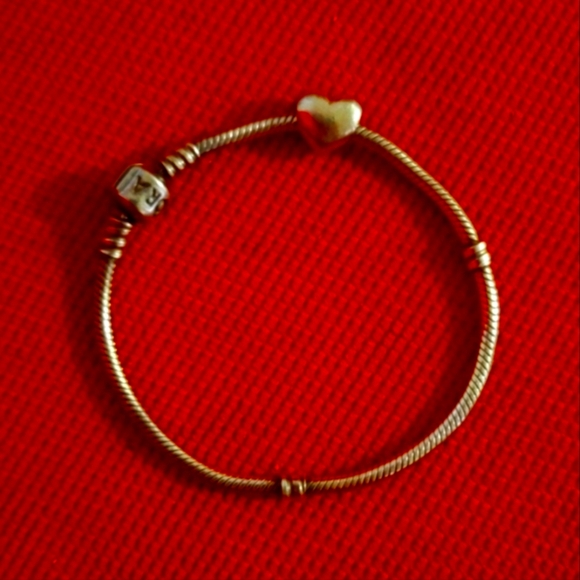 Pandora Moments Barrel Clasp Snake Chain Bracelet - Picture 2 of 3